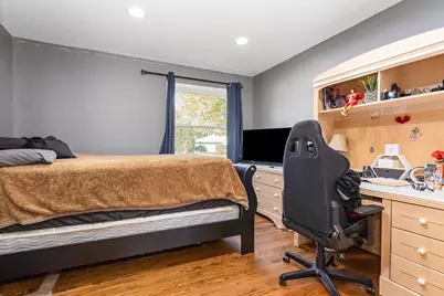 923 Plaza Drive, Joliet, IL 60435 - Photo 9