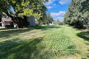 7705 Lakewood Rd, Wedron, IL 61882 - Photo 39