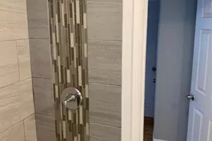 9351 S Manistee Ave, Chicago, IL 60617 - Photo 15