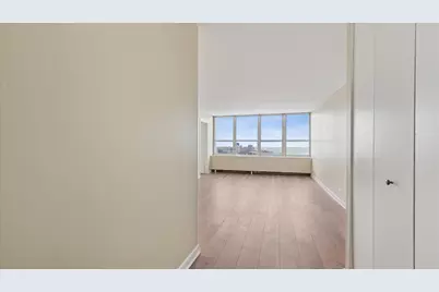 655 W Irving Park Road #3704, Chicago, IL 60613 - Photo 19