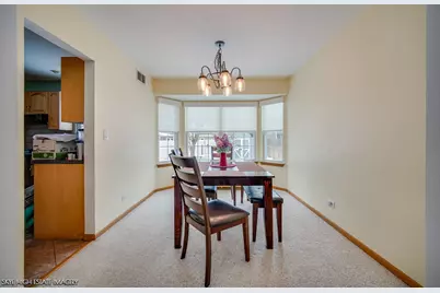 1465 Bridgeport Lane, Aurora, IL 60504 - Photo 5