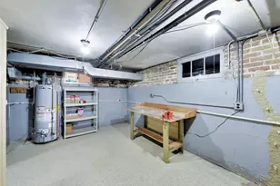 215 S Hi Lusi Ave, Mount Prospect, IL 60056 - Photo 33