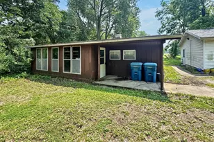 1204 W Reynolds St, Pontiac, IL 61764 - Photo 35