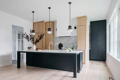 905 N Webster Street, Naperville, IL 60563 - Photo 5