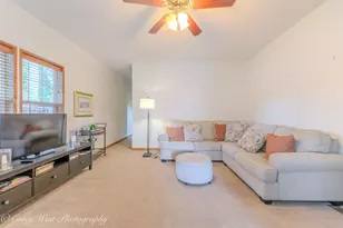 81 Birch Dr, Sandwich, IL 60548 - Photo 5