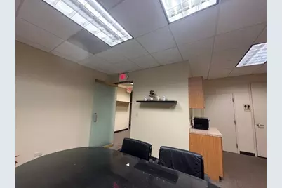 2385 Hammond Drive #3, Schaumburg, IL 60173 - Photo 9