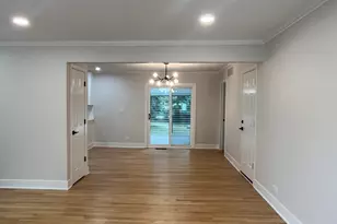 403 Burlington Ave, Clarendon Hills, IL 60514 - Photo 11