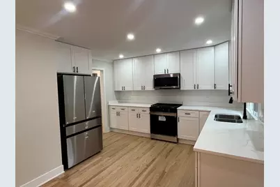 403 Burlington Avenue, Clarendon Hills, IL 60514 - Photo 7