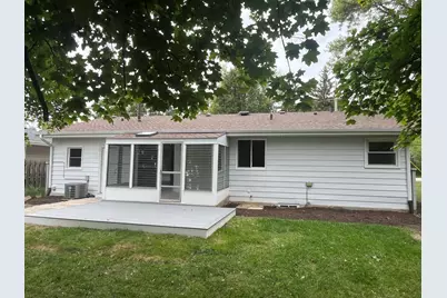 403 Burlington Avenue, Clarendon Hills, IL 60514 - Photo 3