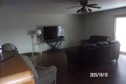 707 E Ash Street, Watseka, IL 60970 - Photo 25