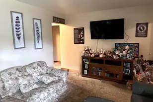 1724 9th St, Peru, IL 61354 - Photo 5