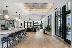 351 W Huron St, Chicago, IL 60654 - Photo 13