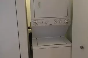 200 E Delaware Pl, Chicago, IL 60611 - Photo 21