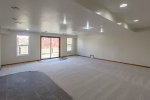 53 Ponderosa Dr, Yorkville, IL 60560 - Photo 15