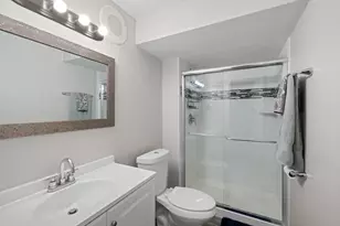 429 Vly Vw Rd, Lake Barrington, IL 60010 - Photo 13