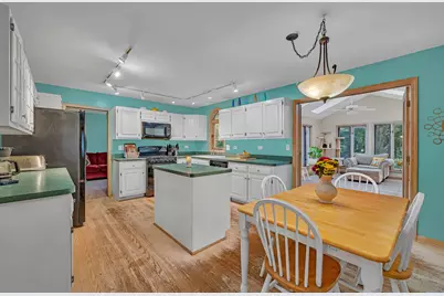 1206 Pleasant Knoll Drive, Joliet, IL 60435 - Photo 7