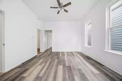 8919 S Exchange Avenue, Chicago, IL 60617 - Photo 21