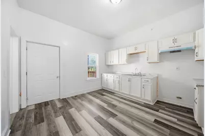 8919 S Exchange Avenue, Chicago, IL 60617 - Photo 15