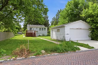 127 S Lincoln Street, Westmont, IL 60559 - Photo 17