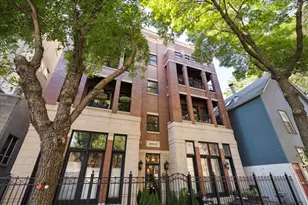 2820 N Sheffield Ave, Chicago, IL 60657 - Photo 1