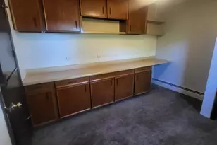 8435 S 81st Ave, Justice, IL 60458 - Photo 11