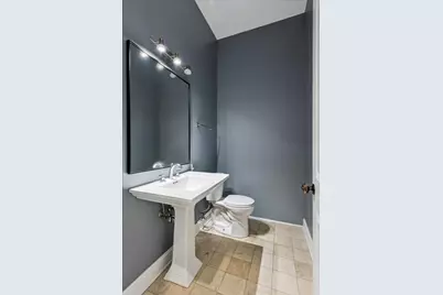 1528 W Monroe Street #200, Chicago, IL 60607 - Photo 13