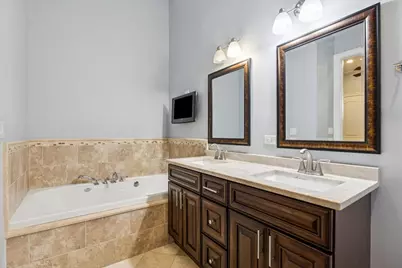 1528 W Monroe Street #200, Chicago, IL 60607 - Photo 19