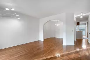 5842 N St Johns Ct, Chicago, IL 60646 - Photo 15