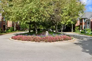 5842 N St Johns Ct, Chicago, IL 60646 - Photo 33