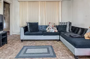 7045 S Wabash Ave, Chicago, IL 60637 - Photo 9