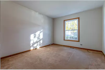 [Address not provided], Algonquin, IL 60102 - Photo 11