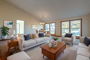 [Address not provided], Algonquin, IL 60102 - Photo 3