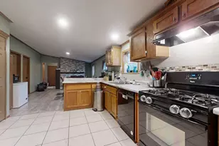 1115 Madison Cir, Urbana, IL 61802 - Photo 11