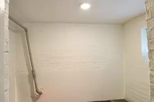 3322 W Wilson Ave, Chicago, IL 60625 - Photo 31