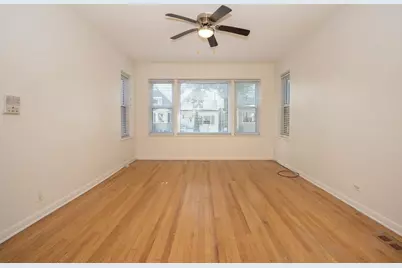 3834 N Hermitage Avenue #1, Chicago, IL 60613 - Photo 11