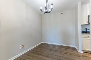 127 Glengarry Dr, Bloomingdale, IL 60108 - Photo 11