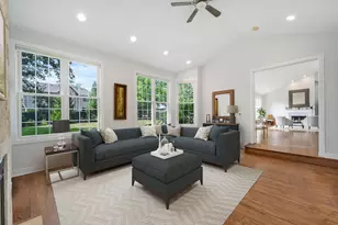 606 Greendale Rd, Glenview, IL 60025 - Photo 19