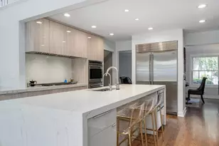 606 Greendale Rd, Glenview, IL 60025 - Photo 9