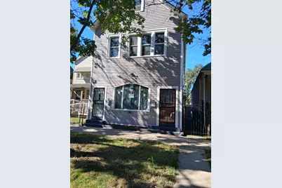 8716 S Marquette Avenue, Chicago, IL 60617 - Photo 1