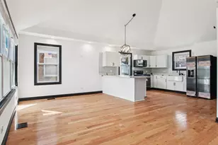 404 Frederick Ave, Bellwood, IL 60104 - Photo 5