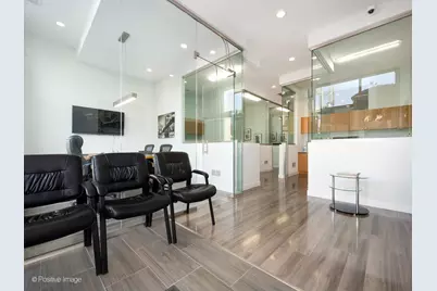 2015 W Armitage Avenue, Chicago, IL 60647 - Photo 3