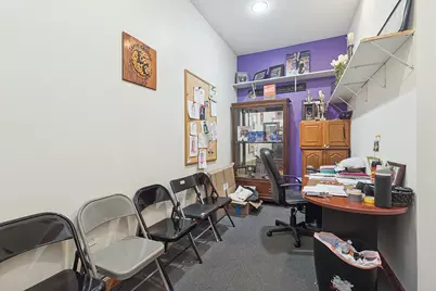 6401 W 107th Street, Worth, IL 60482 - Photo 13