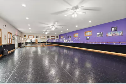 6401 W 107th Street, Worth, IL 60482 - Photo 11