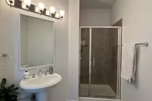 757 N Orleans St, Chicago, IL 60601 - Photo 11