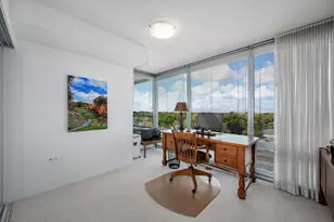 9725 Woods Dr, Skokie, IL 60077 - Photo 11