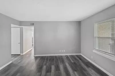 991 Tollview Avenue #5, Aurora, IL 60505 - Photo 3