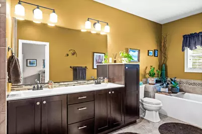 2611 Piney Run, Bloomington, IL 61705 - Photo 33