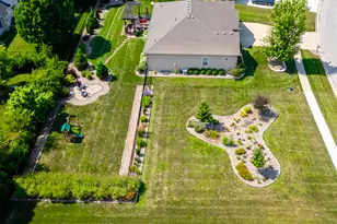 2611 Piney Run, Bloomington, IL 61705 - Photo 75