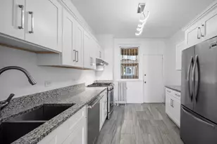 1424 E Hyde Park Blvd, Chicago, IL 60615 - Photo 11