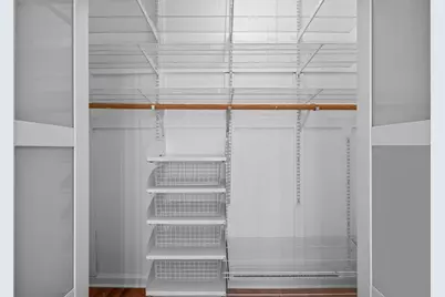 1424 E Hyde Park Boulevard #2, Chicago, IL 60615 - Photo 9